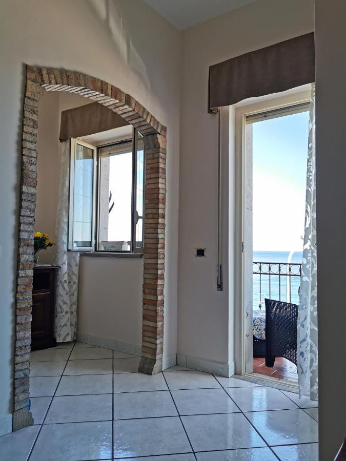 Nesea Naxos - Sicilian Suite Giardini-Naxos Kültér fotó